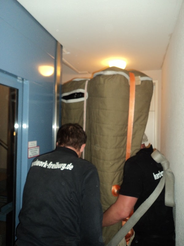 Klaviertransport hochkant