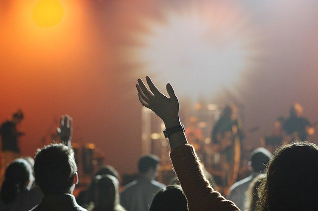 Festivals sind großartig, neue Leute kennenzulernen.